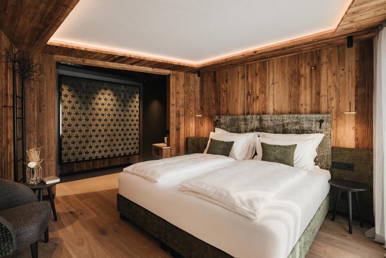 Luxury Spa Chalet Lum D'Or Selva di Val Gardena Exterior photo