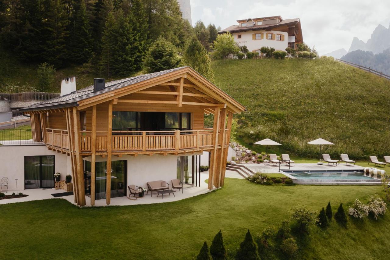 Luxury Spa Chalet Lum D'Or Selva di Val Gardena Exterior photo